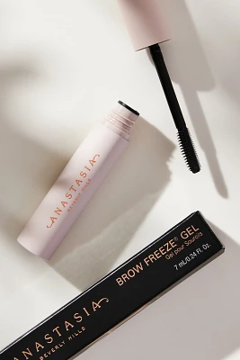 Anastasia Beverly Hills Brow Freeze Gel