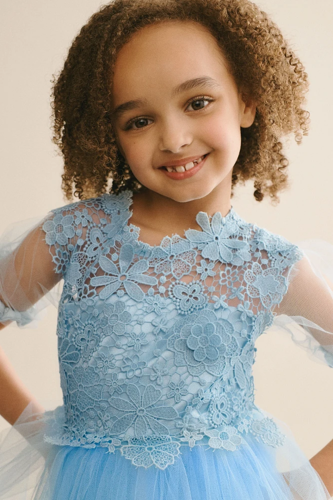 Gió Bespoke Blue Mink Lace Tulle Flower Girl Dress