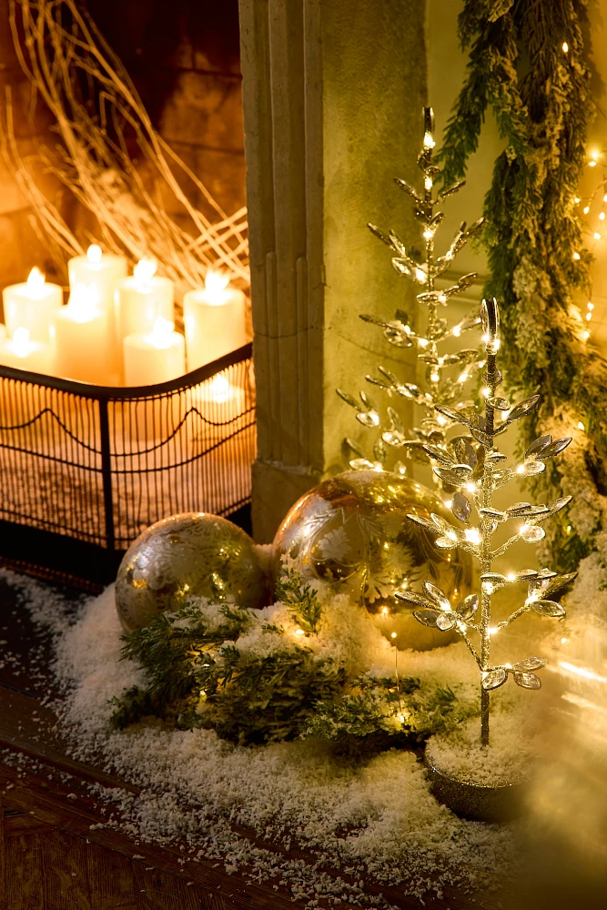 Crystal Leaves Light-Up Gold Tree