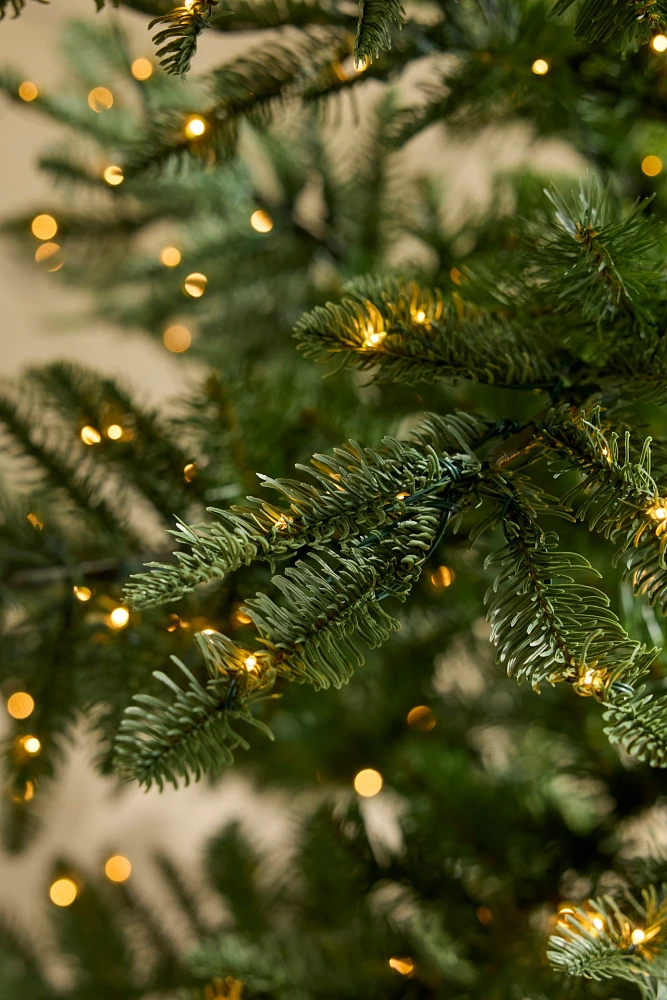 Faux Twinkling Pre-Lit Woodland Fir