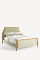 Pim Velvet Bed