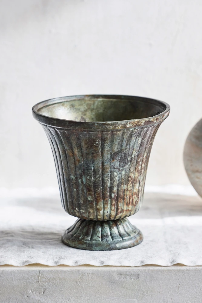 Weathered Flare Urn Planter