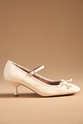 Bibi Lou Suzy Pumps
