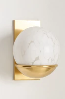 Cleo Sconce