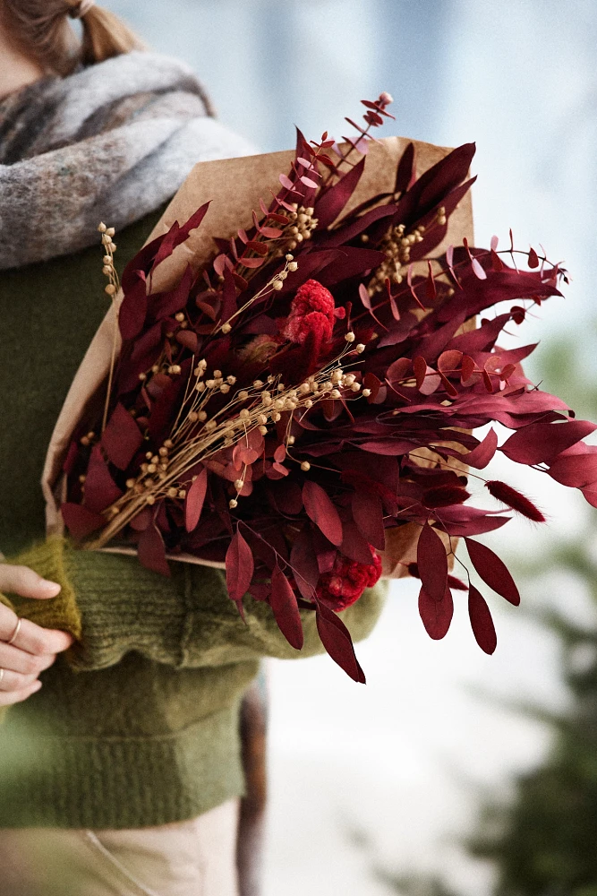 Dried Vermilion Ember Bouquet