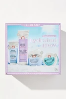 First Aid Beauty Fresh Snow + Hydrated Glow Gift Set