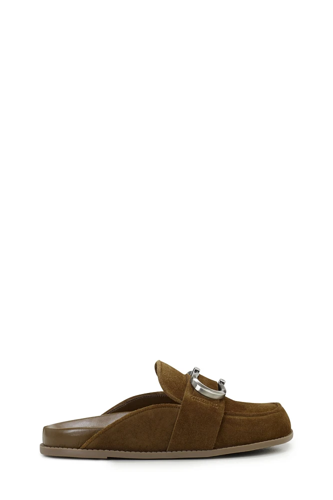 Vince Camuto Junnie Clogs