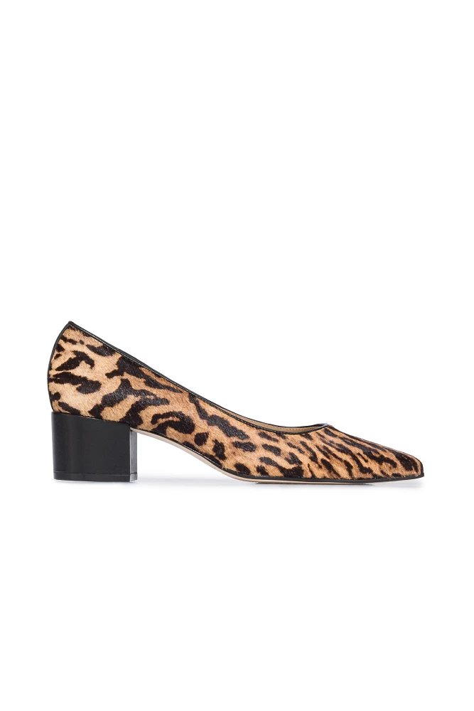 Bernardo Millie Pumps