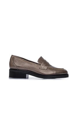 Bernardo Tabitha Penny Loafers
