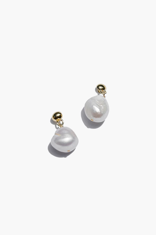 MUNS Perla Stud Earrings