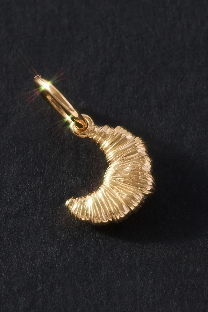 Jet Set Candy Solid Gold Croissant Charm