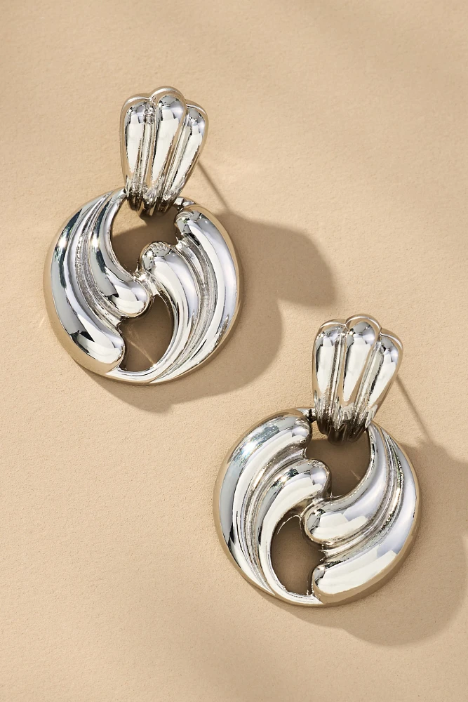 Wavy Metal Doorknock Earrings