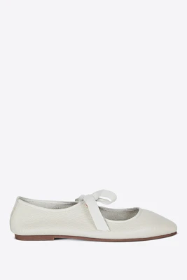 Intentionally Blank Valley Flats
