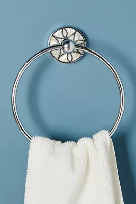 Launis Towel Ring