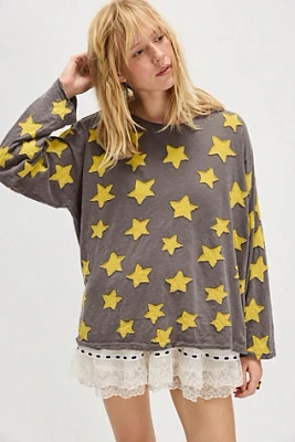 Magnolia Pearl Star Applique Viggo Tee