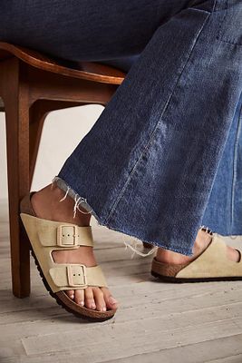 Arizona Soft Footbed Birkenstock Sandals by at Free People, EU