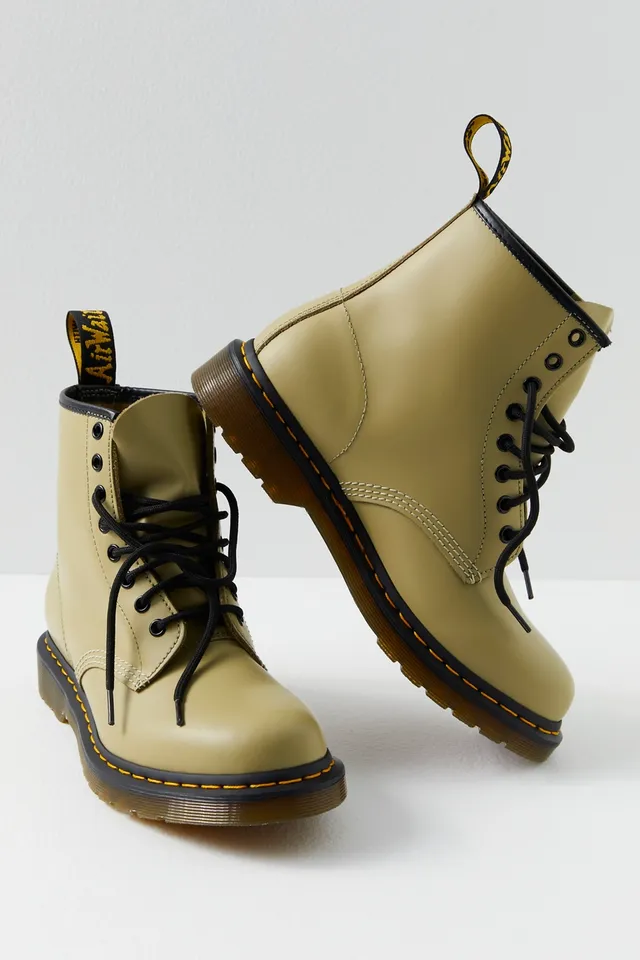 Dr. Martens Sinclair Zip Fritz at Boots Front | The Summit Farm