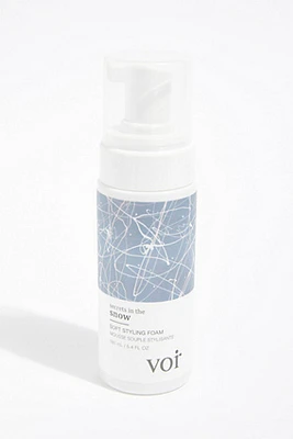 Voir Secrets In The Snow Styling Foam