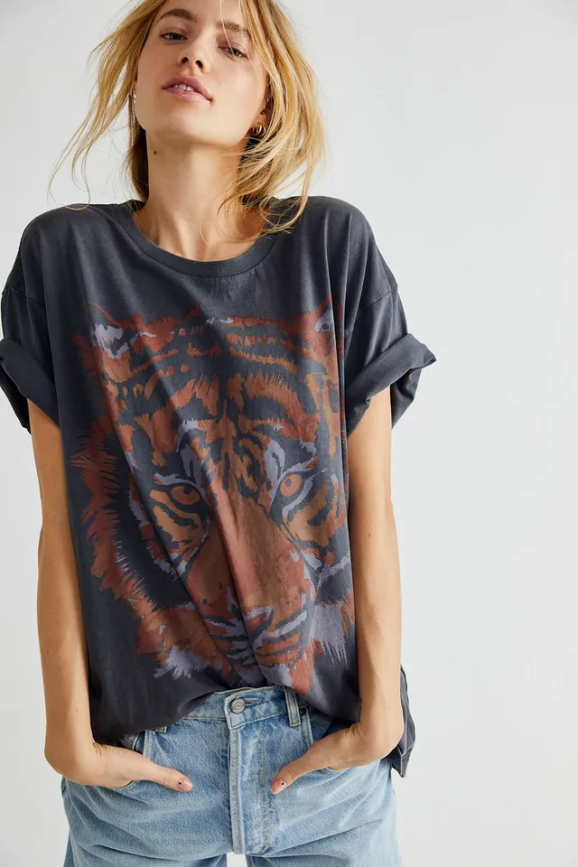 Wrangler Oversized Tiger Tee