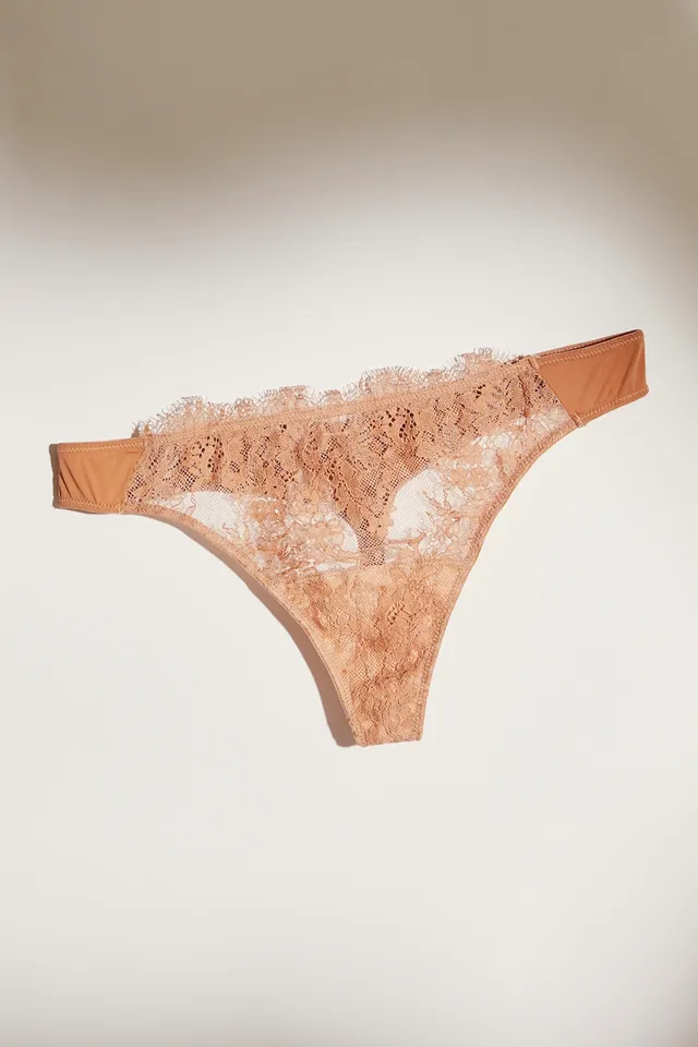 Feeling Frilly Thong - Bohdii Boutique