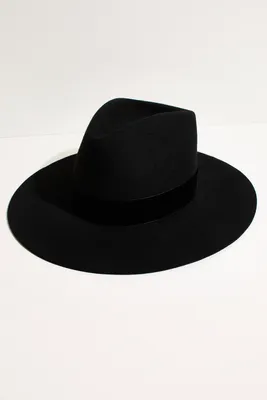 Benson Triangle Crown Hat