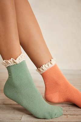Beloved Waffle Knit Ankle Socks by Free People, One