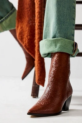 Elyse Ankle Boots