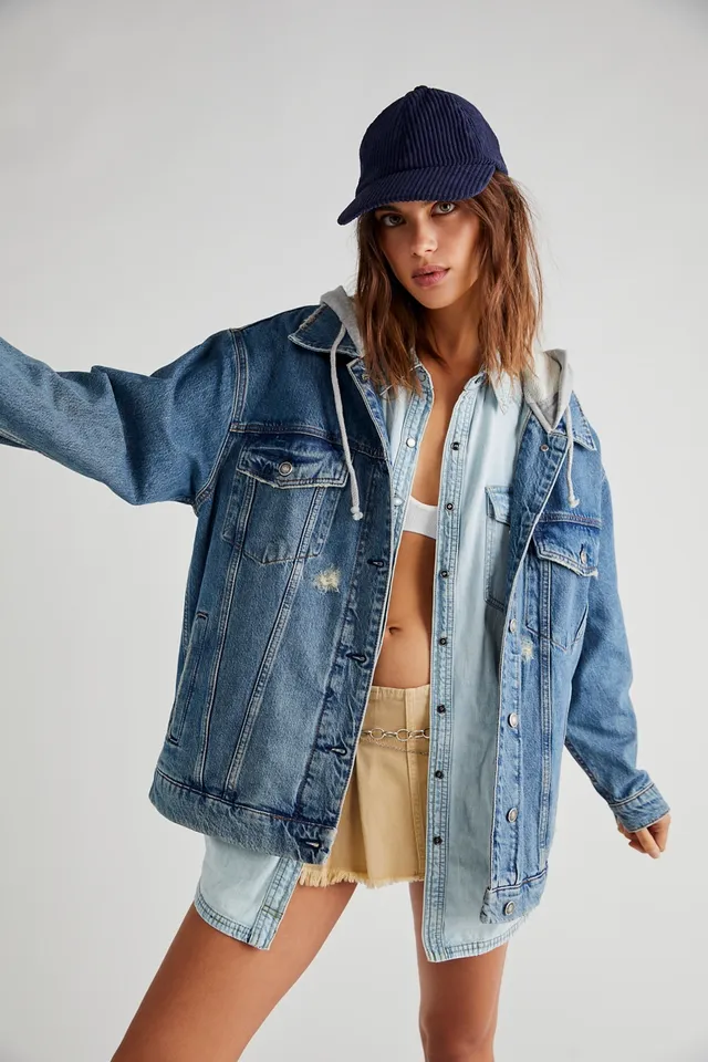 The Oversized Trucker Jean Jacket in Kelson Wash