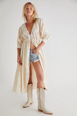 Ashbury Swirl Maiden Robe by Jen's Pirate Booty at Free People, Natural, M/L