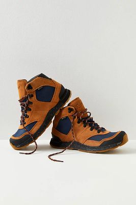 Danner Free Spirit Boots by at People, Brown / Navy, US
