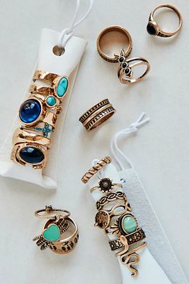 Count Your Lucky Stars Ring Set by Free People, One