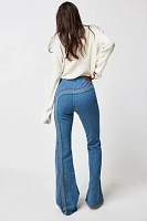 Lee High-Rise Super Flare Jeans