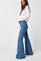 Lee High-Rise Super Flare Jeans