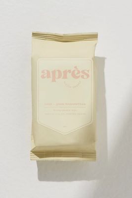 Après Beauty Cool & Glow Towelettes by Après Beauty at Free People, One, One Size