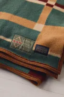 Pendleton Legendary Collection Jacquard Blanket