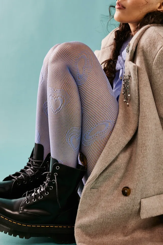 Emilio Cavallini - The timeless herringbone pattern is reinterpreted with  striking modernity and refined see-through effect through a play of light  an shade. . . . #tights #emiliocavallini #legwear #shareyourlegs