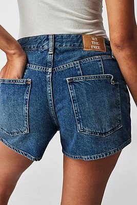 CRVY Word On The Street Shorts