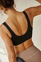 Happiness Runs Scoop Neck Bra