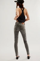 Diesel 2017 Slandy Mid-Rise Slim Jeans
