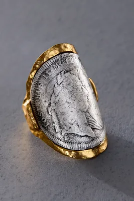 TAT2 Maria Theresa Coin Ring
