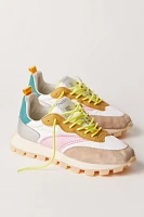 Osaka Sneakers