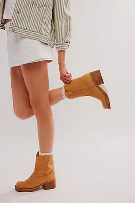 Sleepy Cowboy Ankle Boots