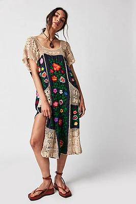 Isabella Embroidered Crochet Kaftan