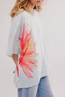 Daydreamer Exploded Water Lily Tee