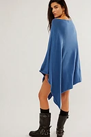 Simply Triangle Poncho