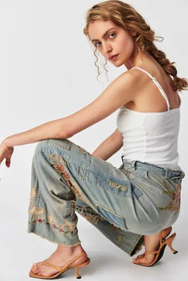 Magnolia Pearl Butterfly Jeans