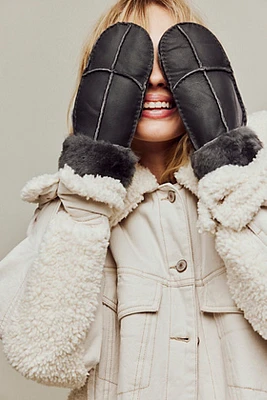 Leather Patch Mittens