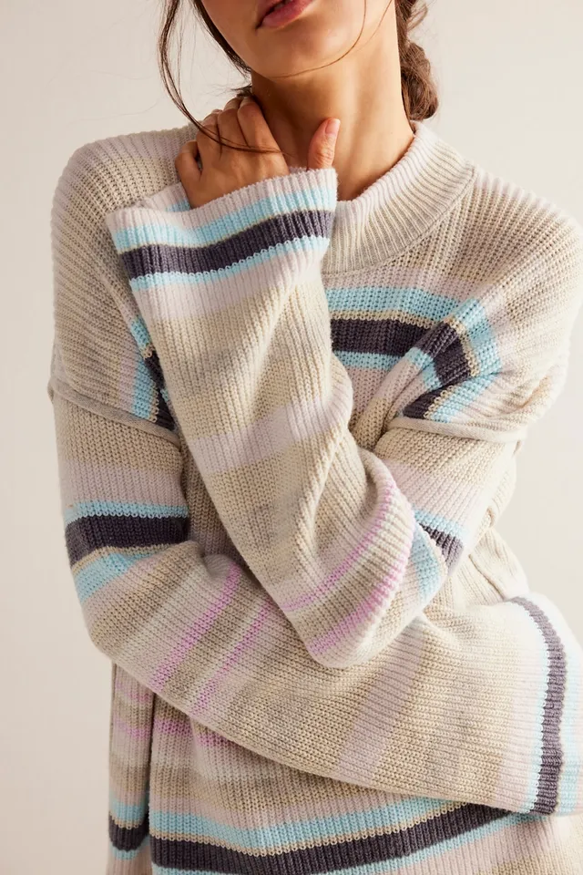 FREE PEOPLE We The Free - Beach Daze Pullover in Whitecap Grey