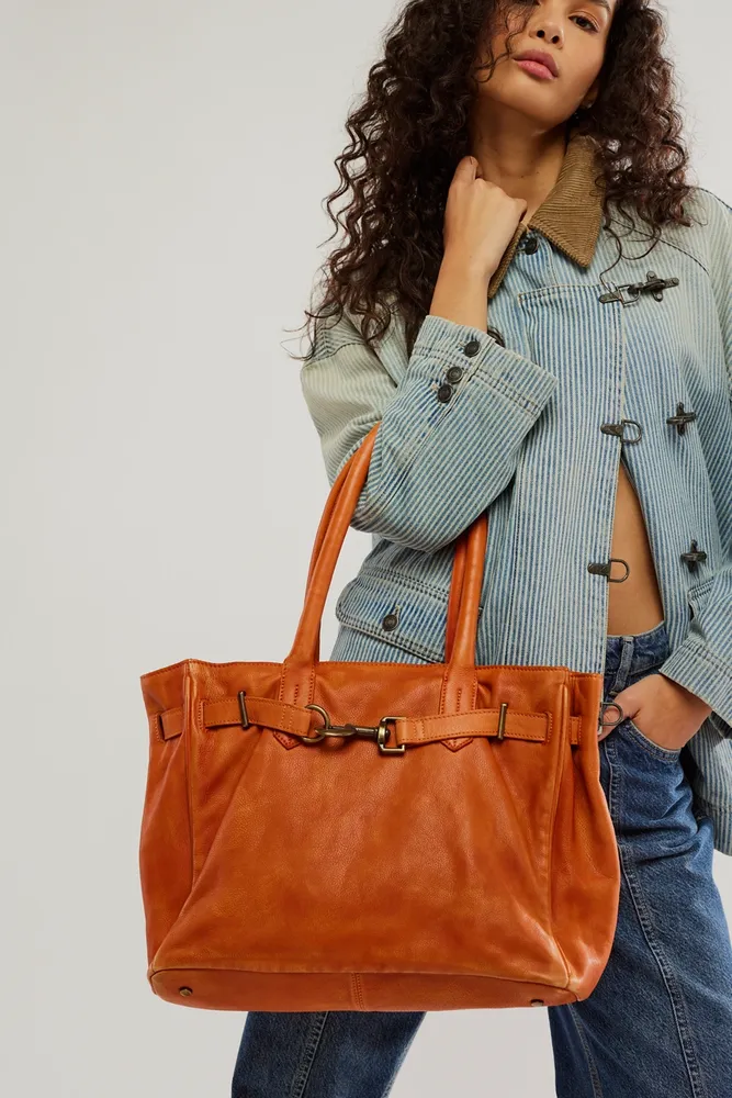 FP Collection Mariella Leather Tote | The Summit at Fritz Farm