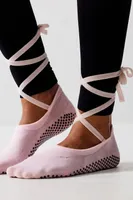 Essentials Ballet Grip Socks